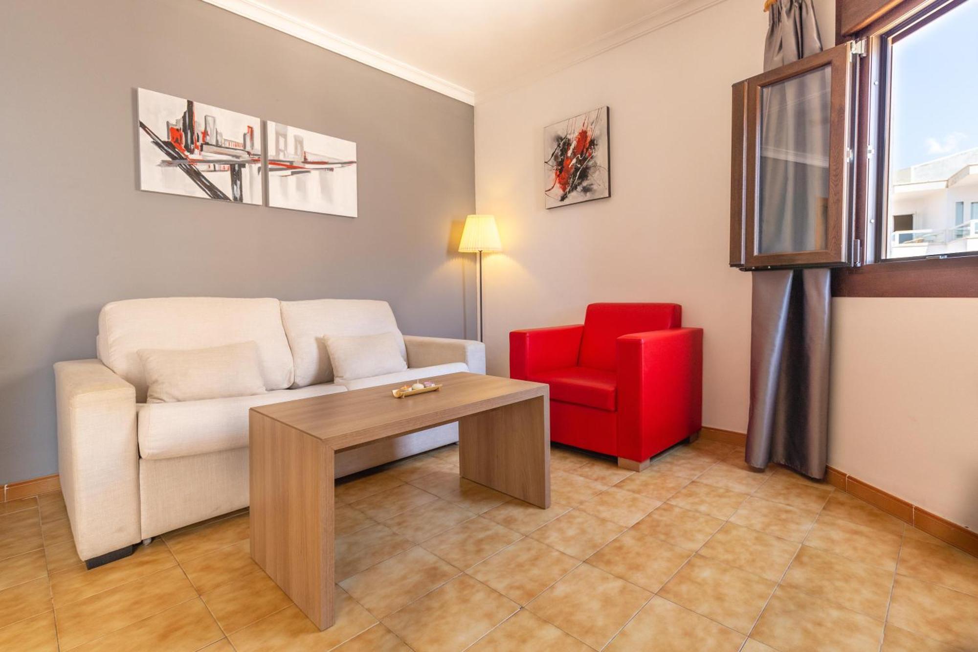 R2 Cala Millor Apartment *