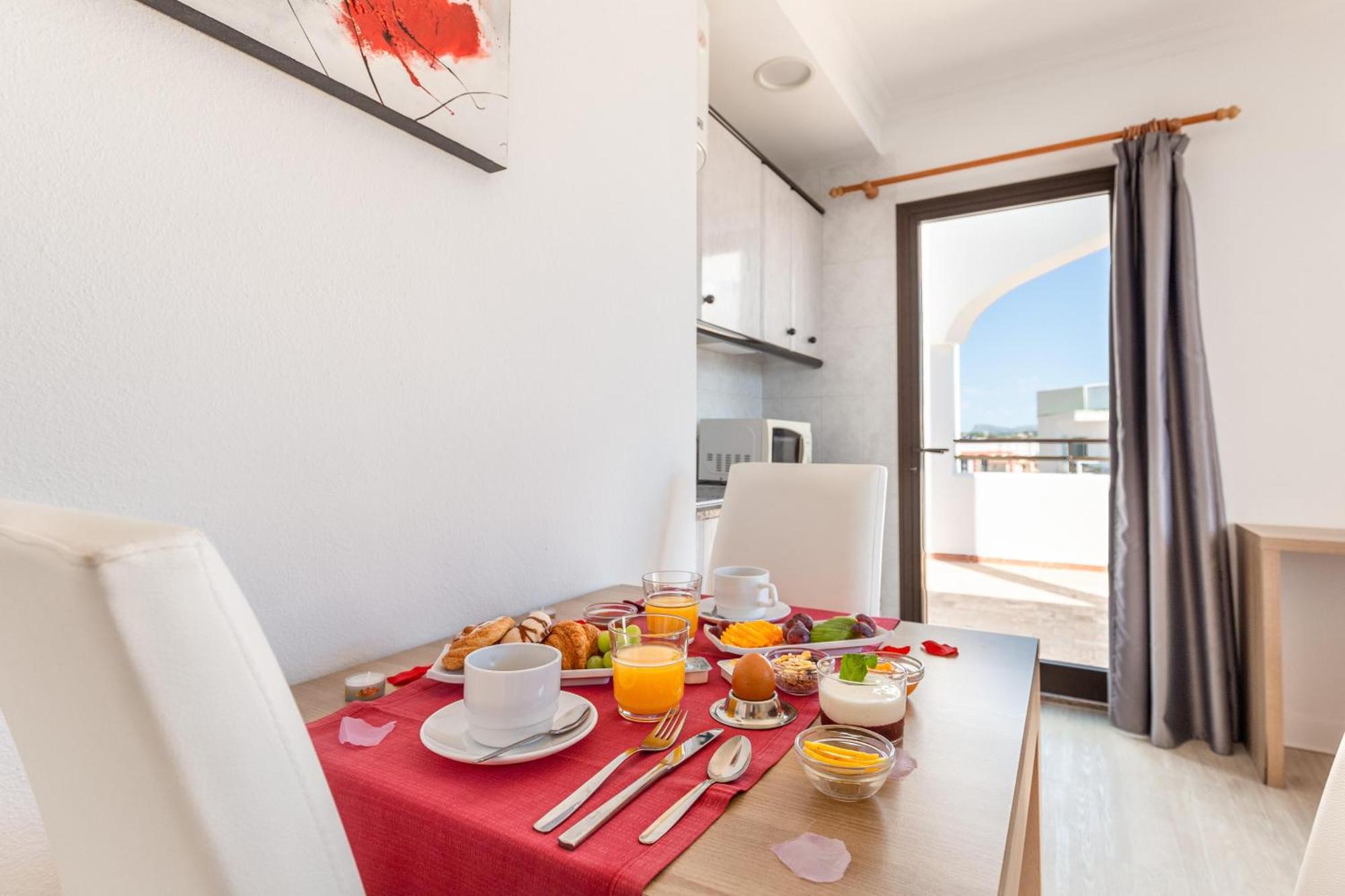 R2 Cala Millor Apartment *
